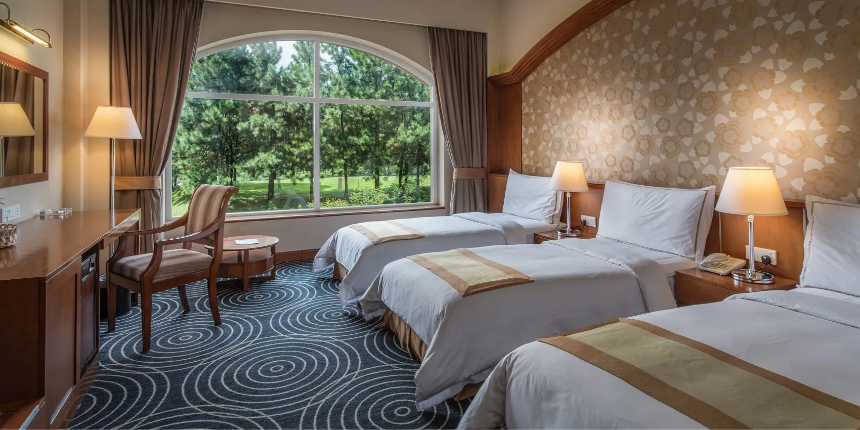 triple deluxe room 1